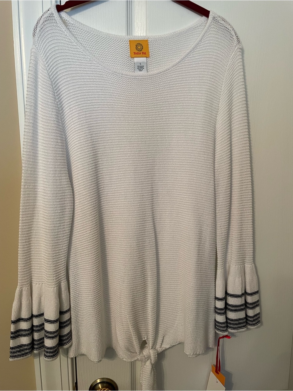 Ruby Rd. White Sweater Tag with black stripes. Size Label large